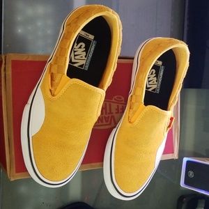 Banana Yellow Hairy Suede Pro Vans